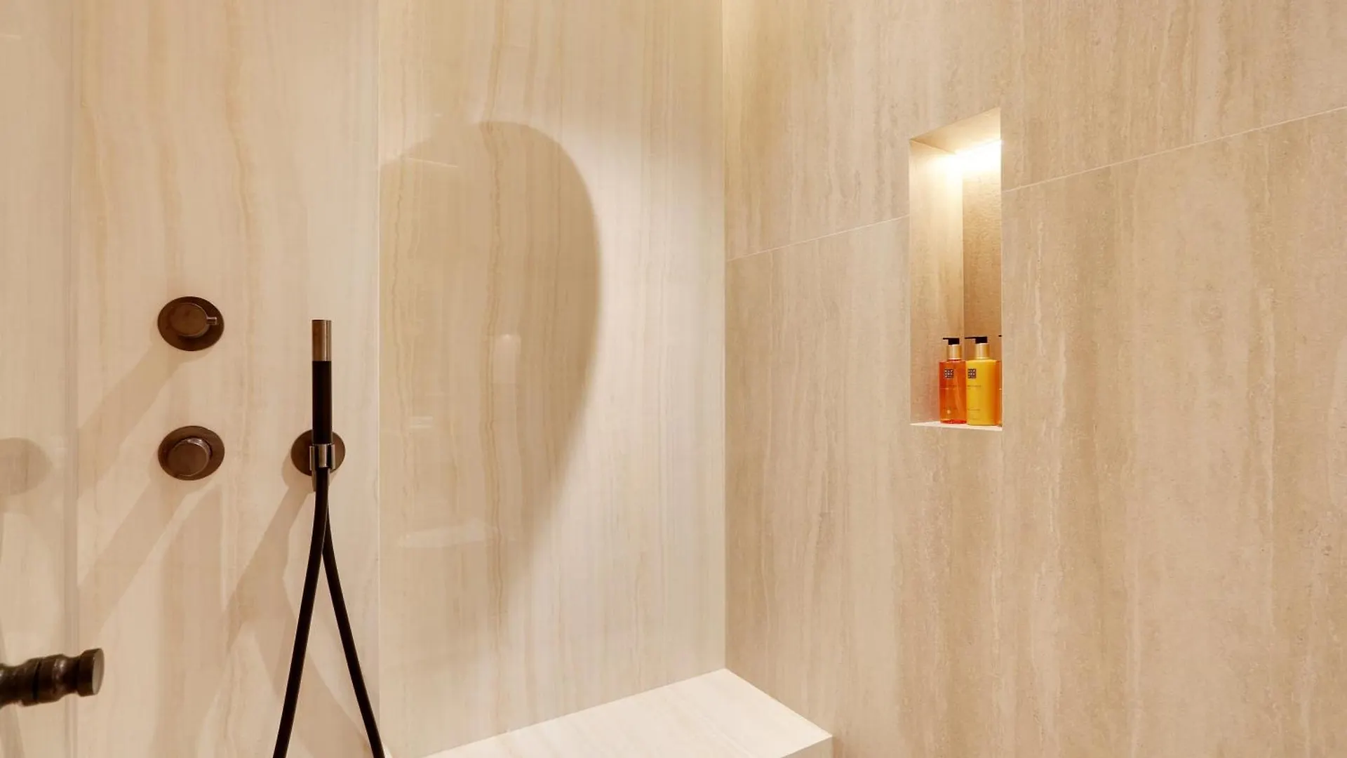 Apartment Thelander - Serviced In Le Marais *