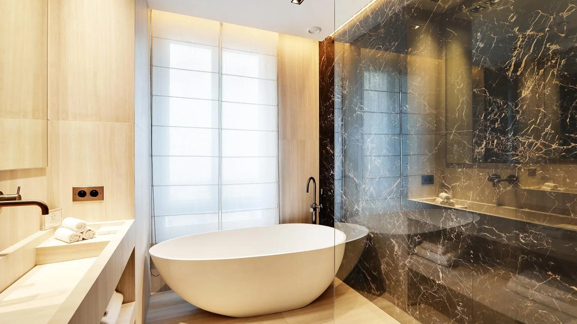 Thelander - Serviced In Le Marais Apartment *